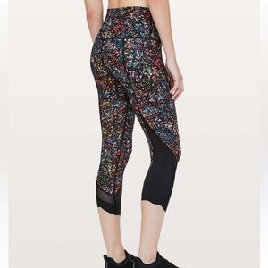 Lululemon Wunder Under Crop II (Special Edition) *Scallop 24" size 8